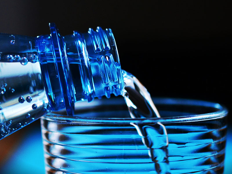 Wasserflasche-Glas
