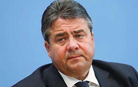 Freihandelsabkommen CETA: Vizekanzler Sigmar Gabriel täuscht Öffentlichkeit und Bundestag